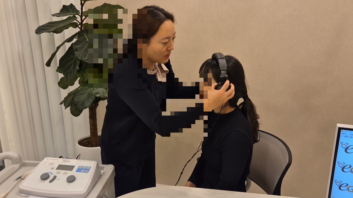 순음청력검사 진행 사진